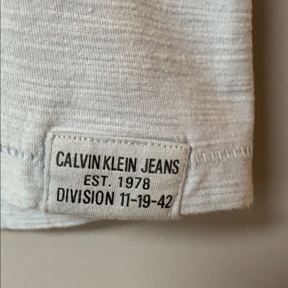 Calvin Klein Jeans Tee - Picture 5 of 5
